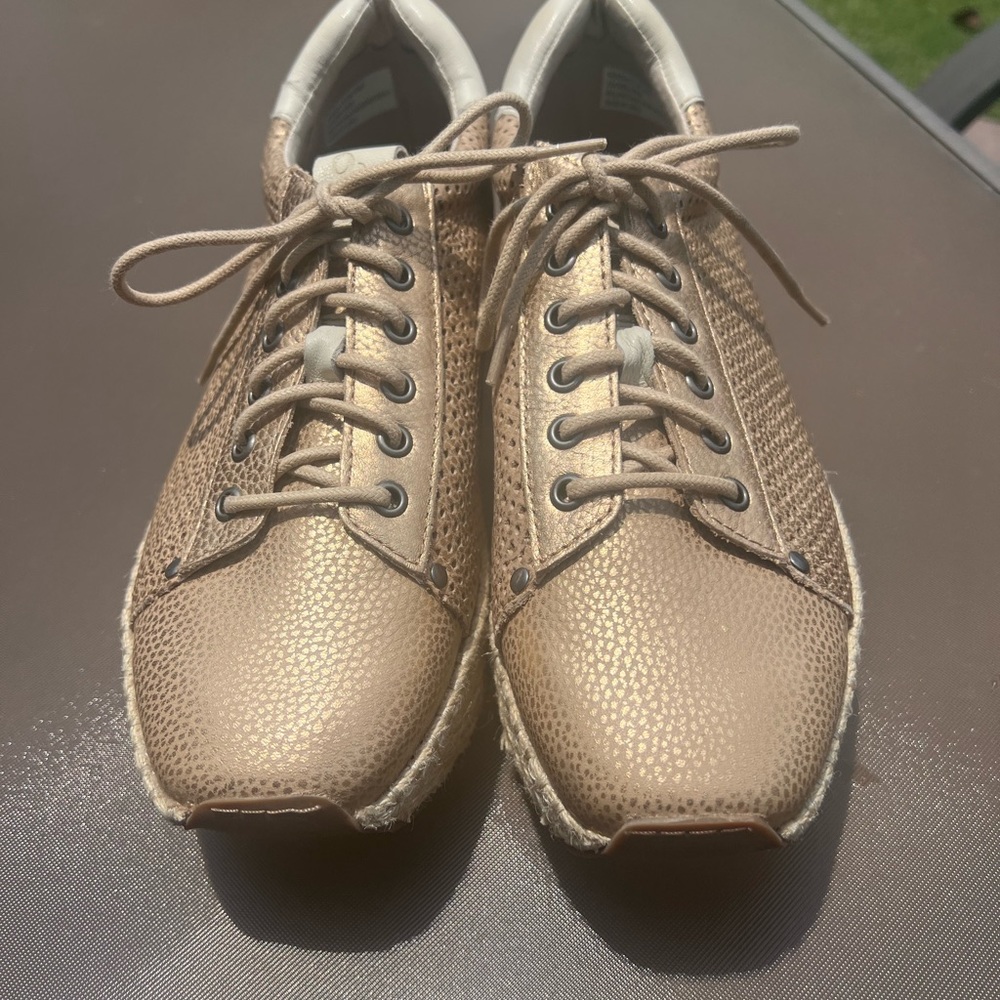 OTBT Metallic khaki gold Perforated Espadrille Platform Meridian Leather Sneaker